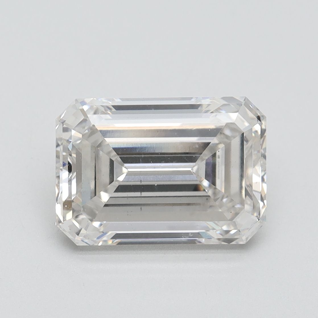 3.03 ct. emerald Lab Grown Diamond front image