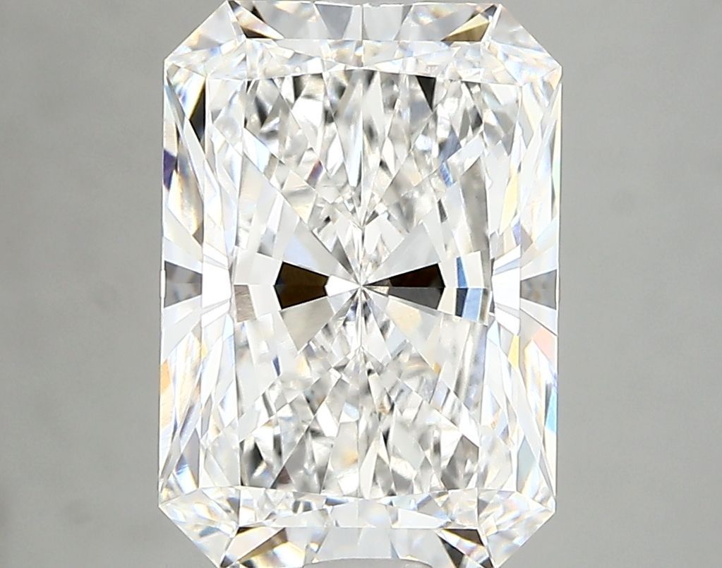 4.17 ct. radiant Lab Grown Diamond front image