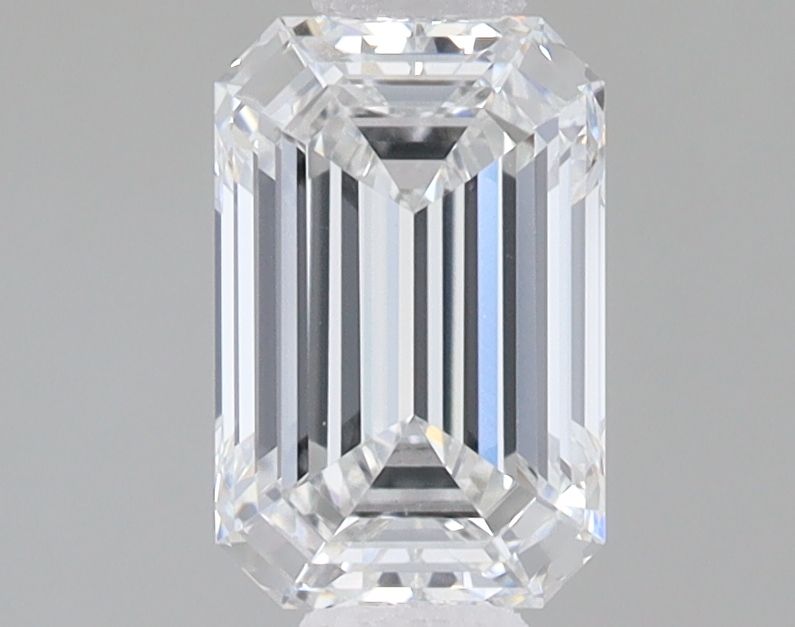 1.45 ct. emerald Lab Grown Diamond front image
