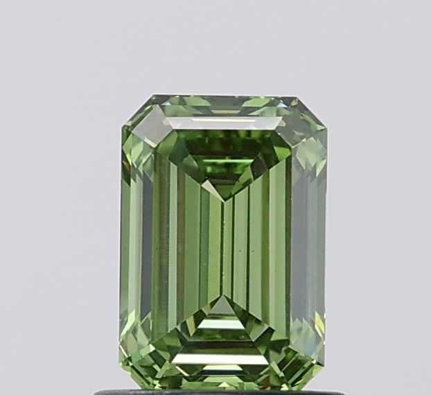 1.00 ct Emerald diamond