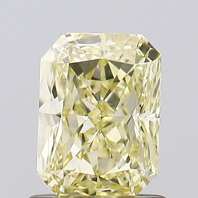 1.01 ct Radiant diamond