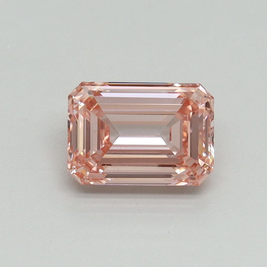 1.52 ct. emerald Lab Grown Diamond front image