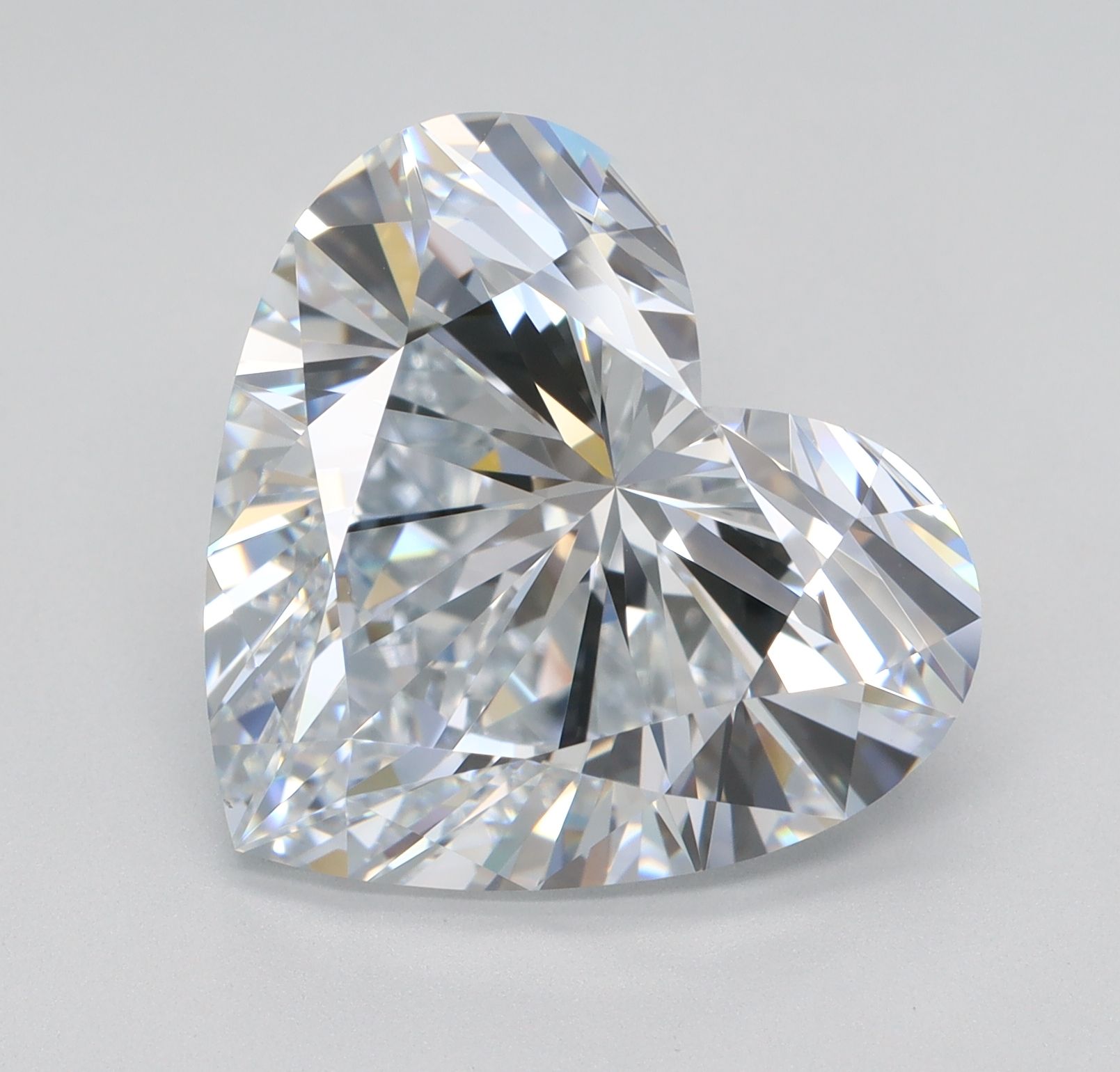 7.73 ct. heart Lab Grown Diamond front image