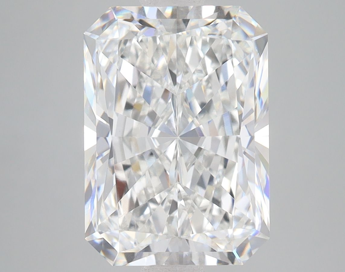 5.05 ct. radiant Lab Grown Diamond front image