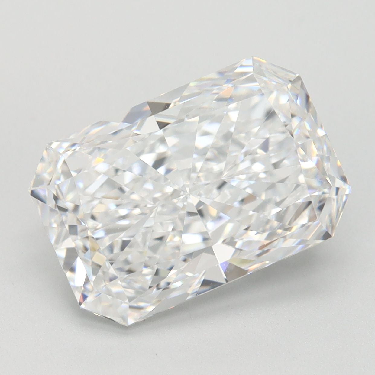 4.04 ct. radiant Lab Grown Diamond front image