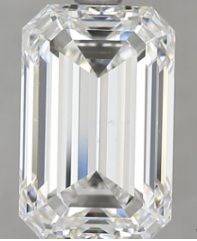 3.01 ct Emerald diamond