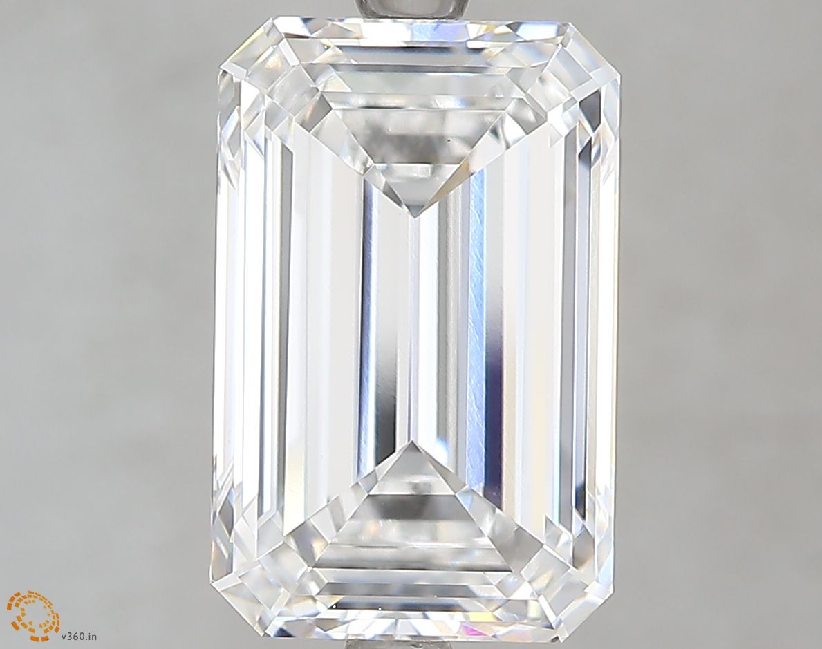 5.03 ct. emerald Lab Grown Diamond front image