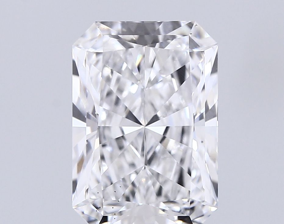 3.09 ct. radiant Lab Grown Diamond front image