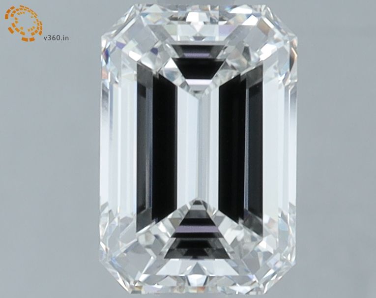 1.57 ct. emerald Lab Grown Diamond front image