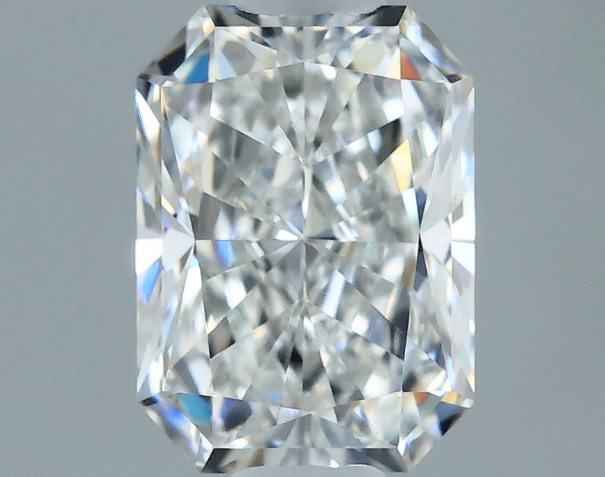 0.42 ct Radiant diamond