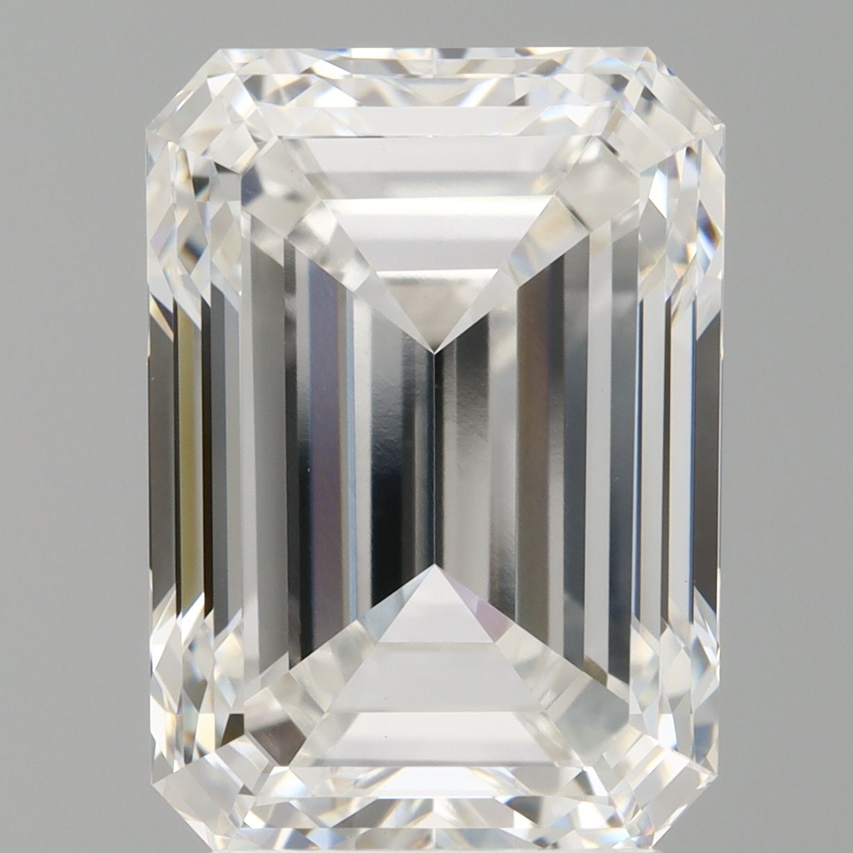 4.00 ct. emerald Lab Grown Diamond front image