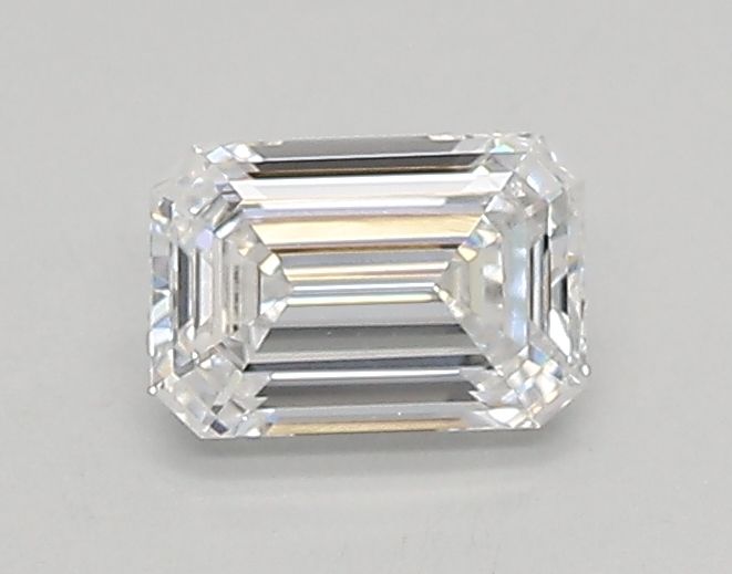 0.47 ct lab-grown Emerald Diamond