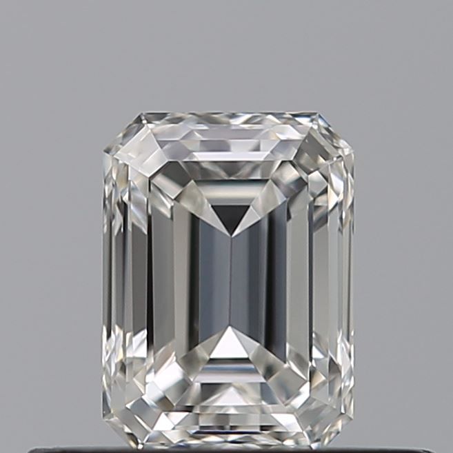 0.44 ct Emerald diamond
