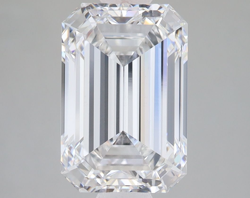4.10 ct. emerald Lab Grown Diamond front image