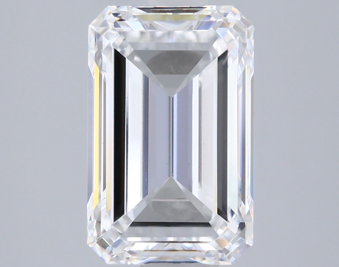 3.02 ct. emerald Lab Grown Diamond front image