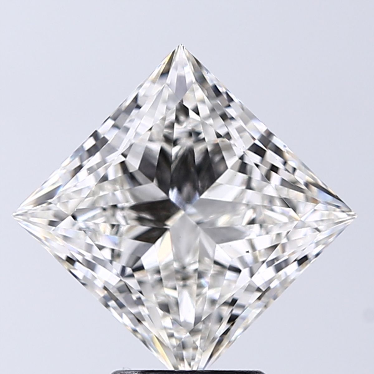 4.01 ct. princess Lab Grown Diamond front image