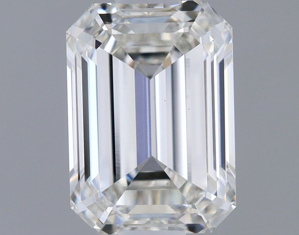 1.05 ct. emerald Lab Grown Diamond front image