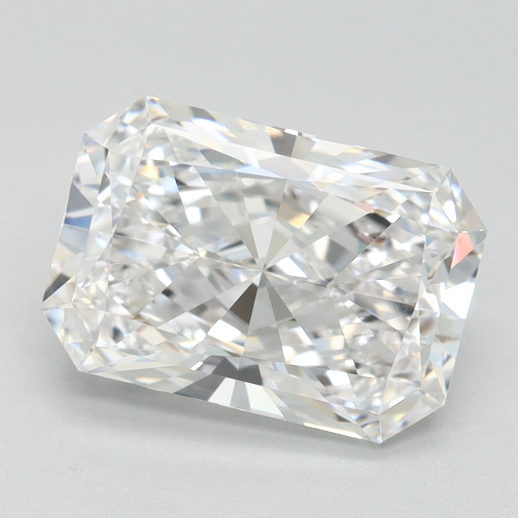 2.62 ct. radiant Lab Grown Diamond front image