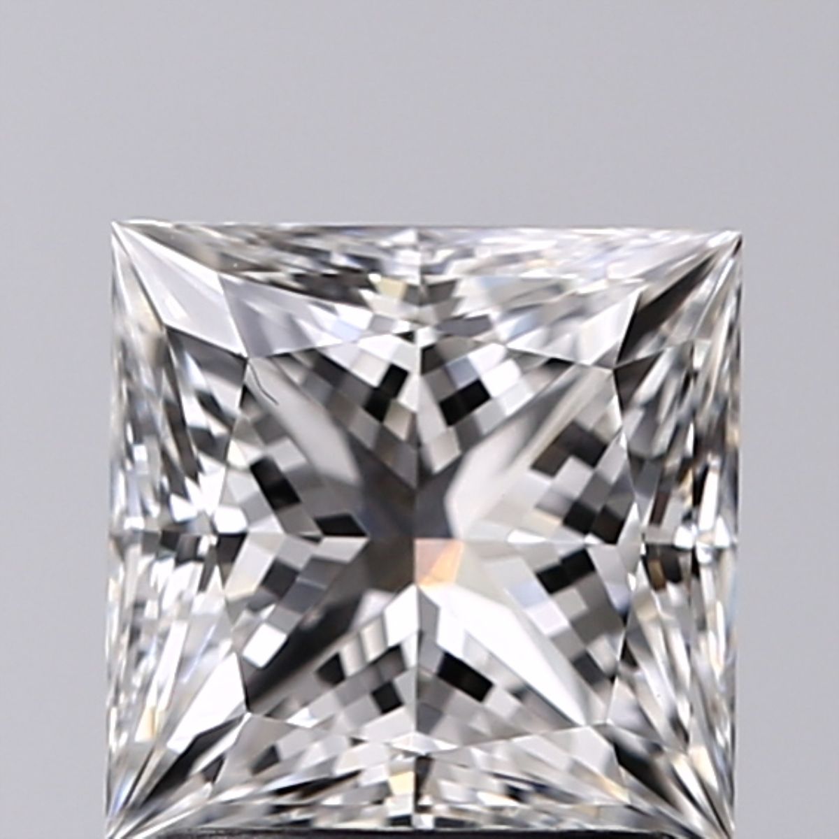 1.81 ct. princess Lab Grown Diamond front image