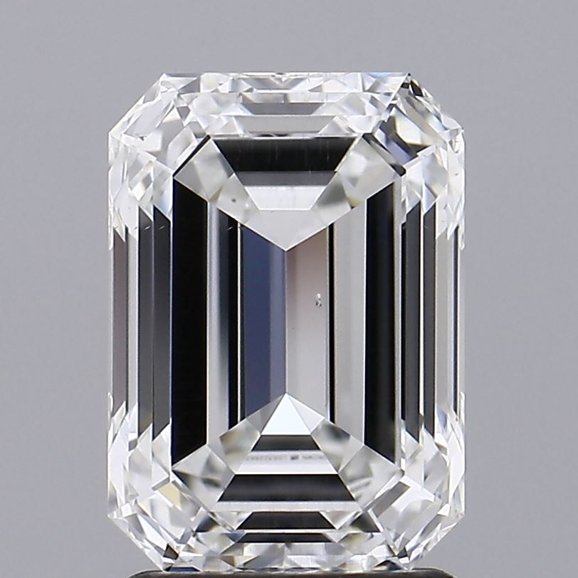 2.12 ct. emerald Lab Grown Diamond front image