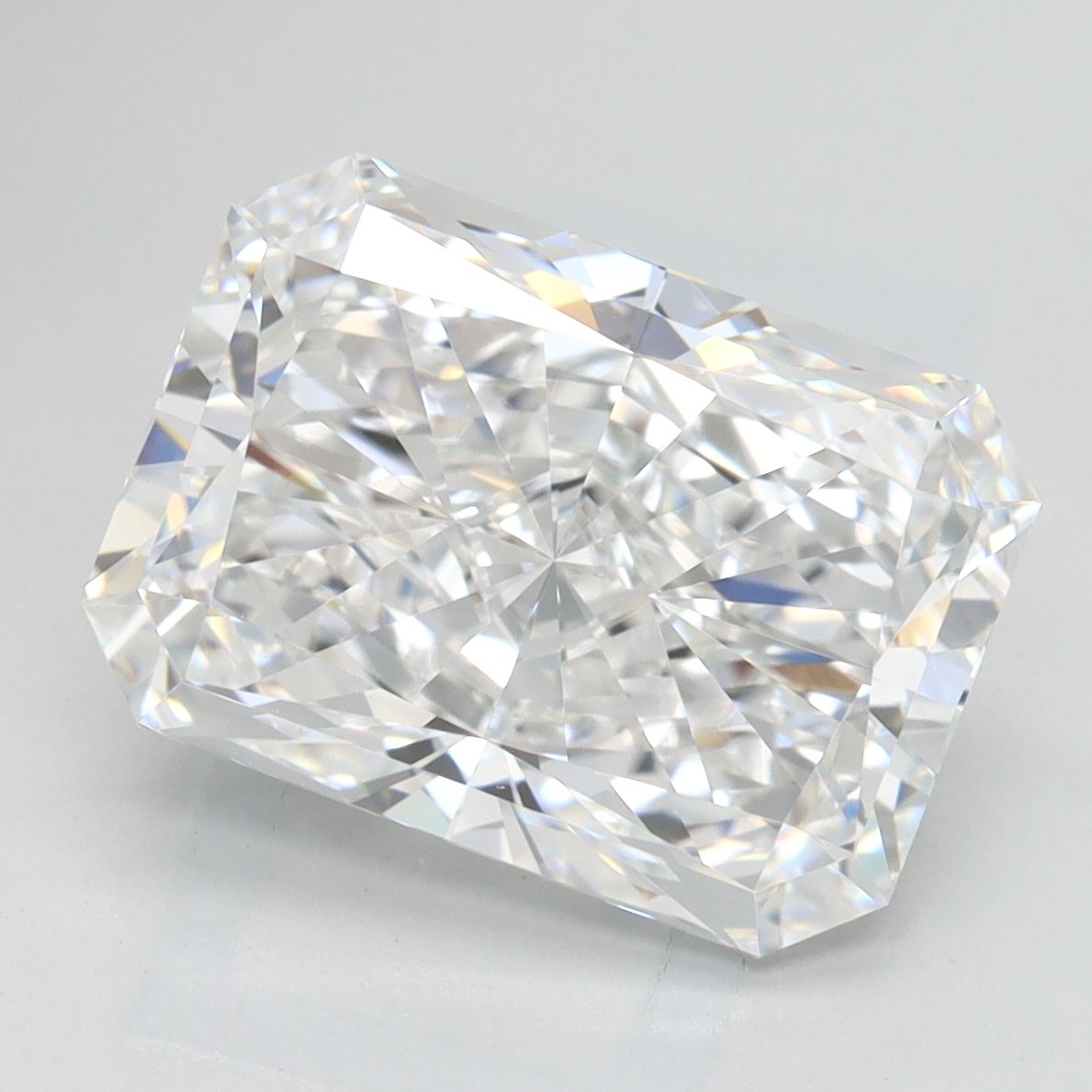 4.01 ct. radiant Lab Grown Diamond front image