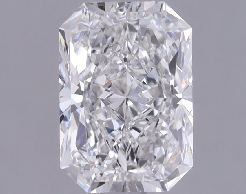 1.05 ct lab-grown Radiant Diamond