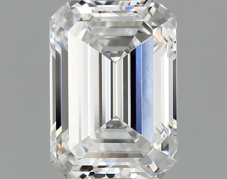 1.10 ct. emerald Lab Grown Diamond front image