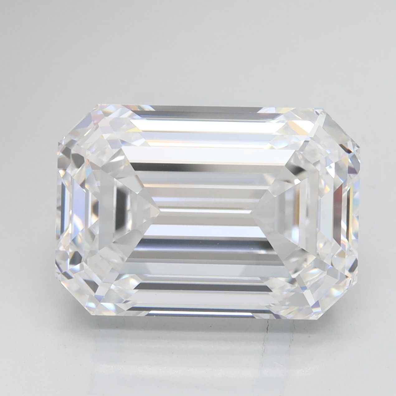 5.18 ct. emerald Lab Grown Diamond front image