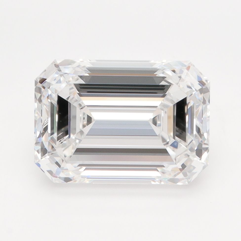 3.10 ct. emerald Lab Grown Diamond front image
