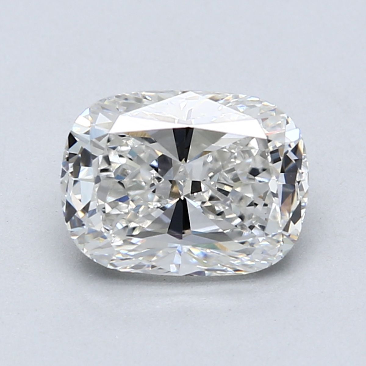 2.11 ct Cushion Brilliant diamond
