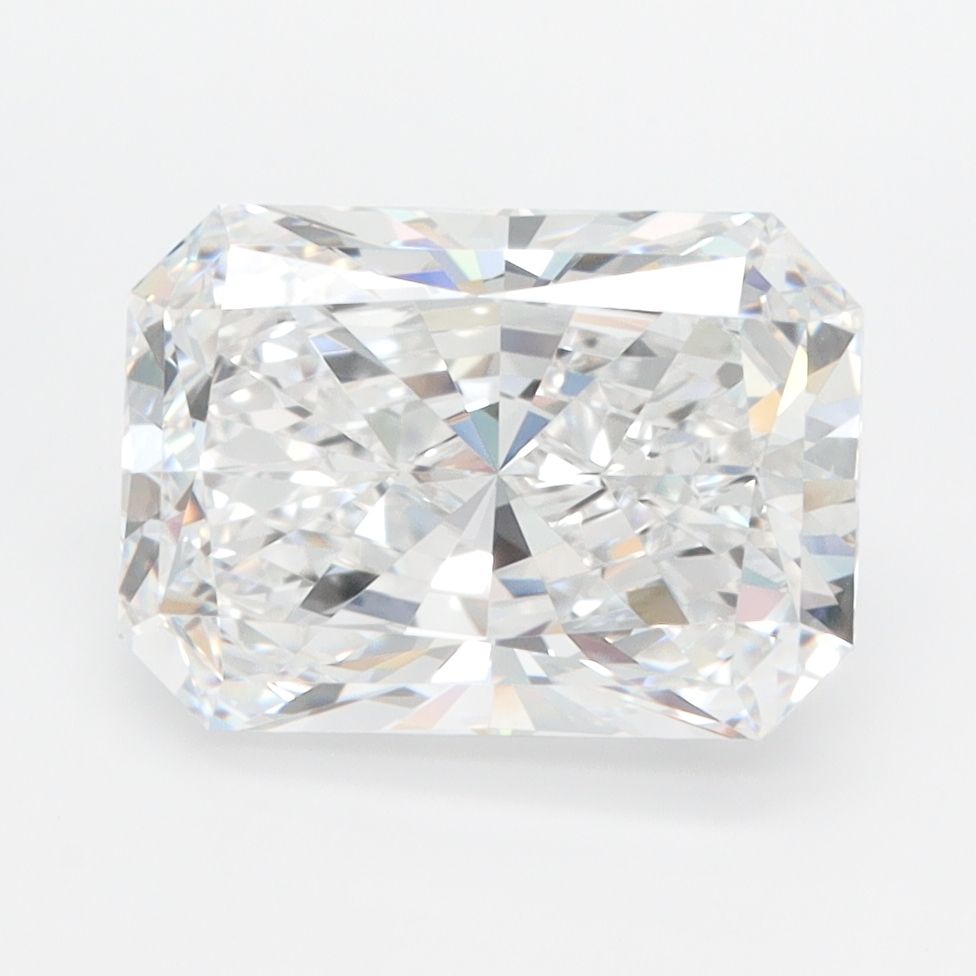 3.05 ct. radiant Lab Grown Diamond front image