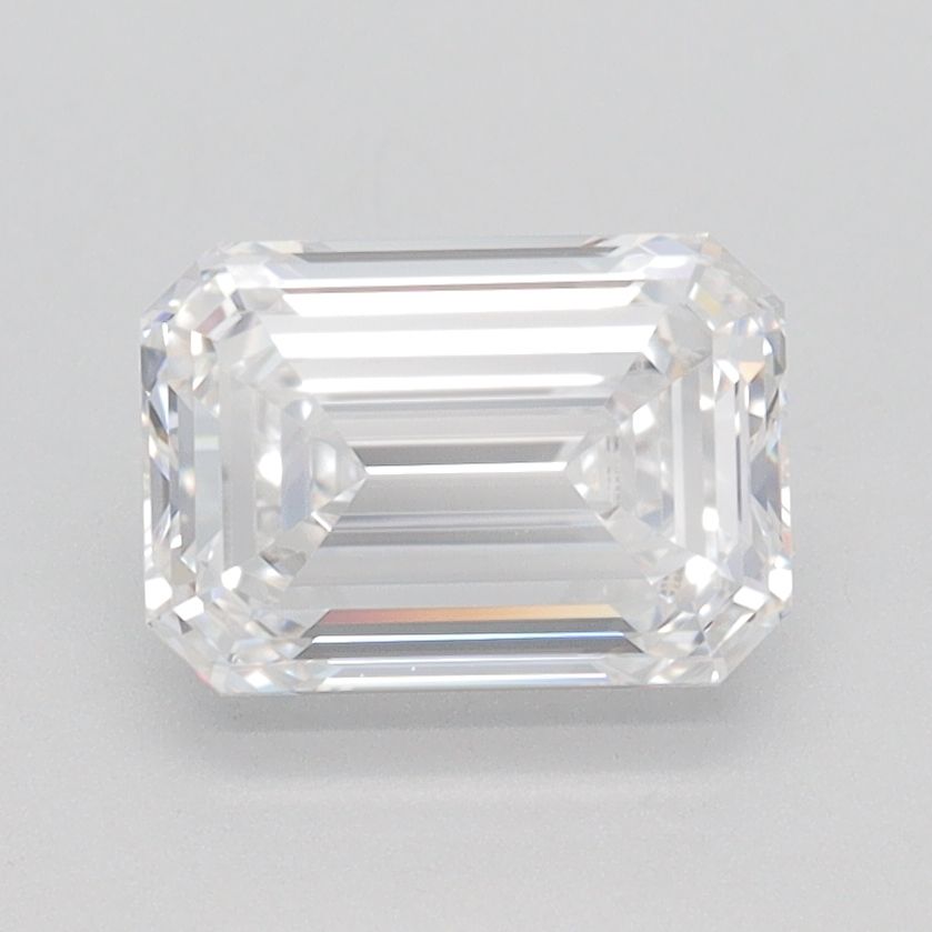 1.54 ct. emerald Lab Grown Diamond front image