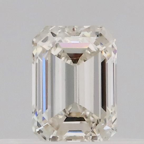 0.30 ct Emerald diamond