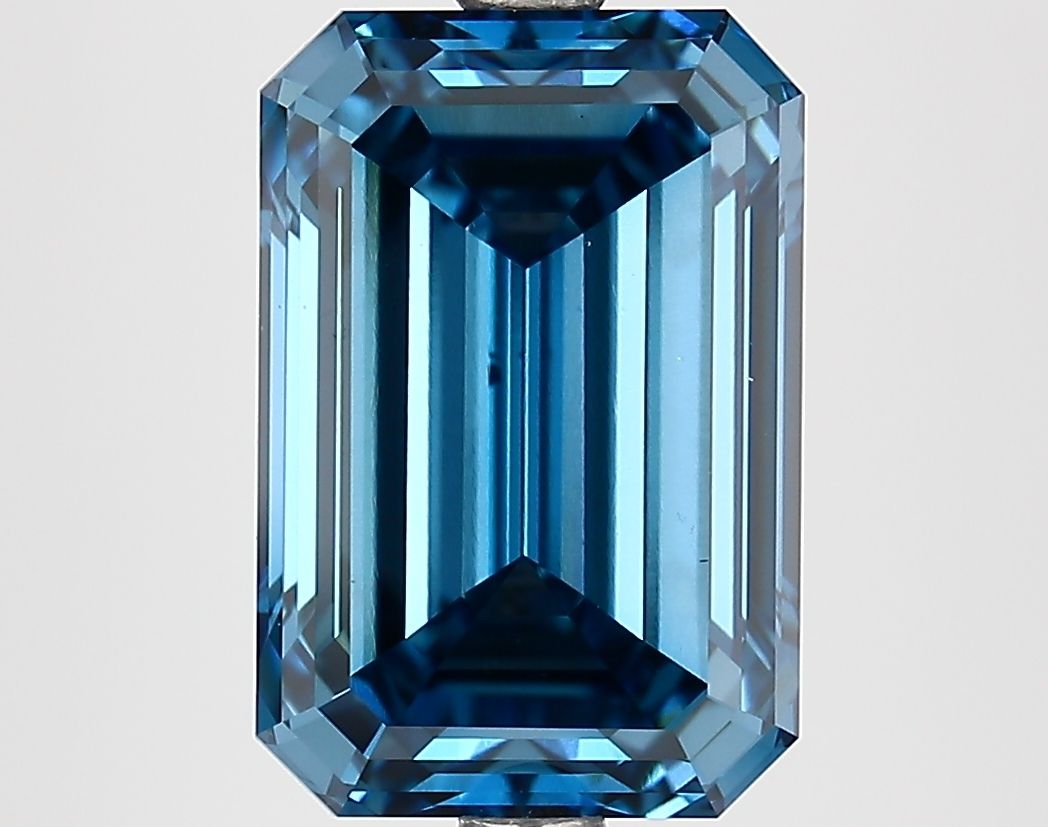 4.02 ct. emerald Lab Grown Diamond front image