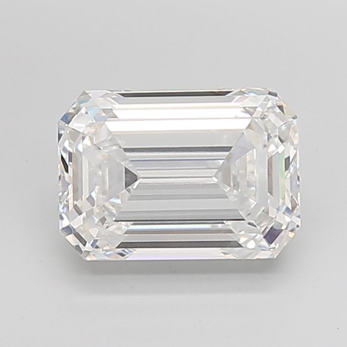 4.81 ct. emerald Lab Grown Diamond front image