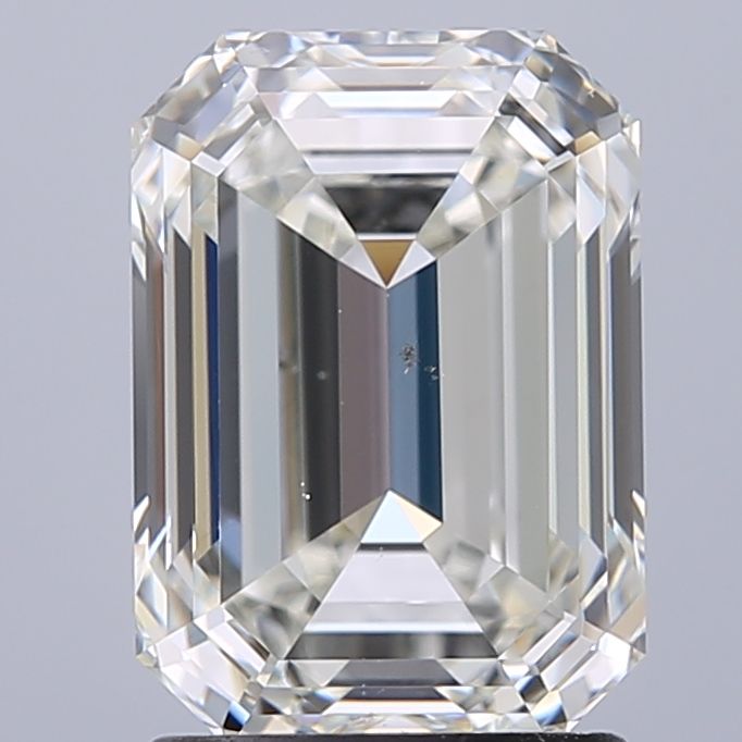 2.02 ct Emerald diamond