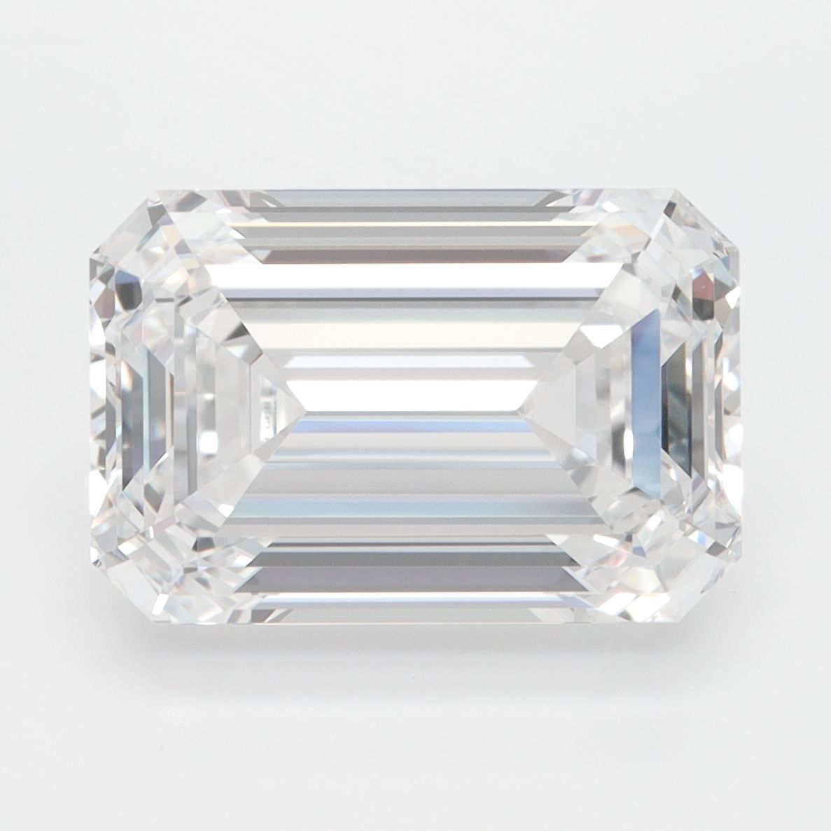 4.06 ct. emerald Lab Grown Diamond front image