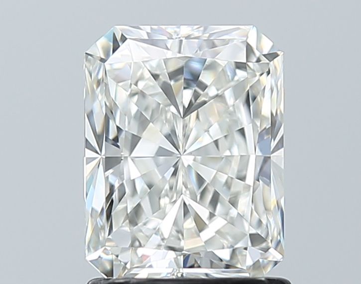 1.51 ct Radiant diamond
