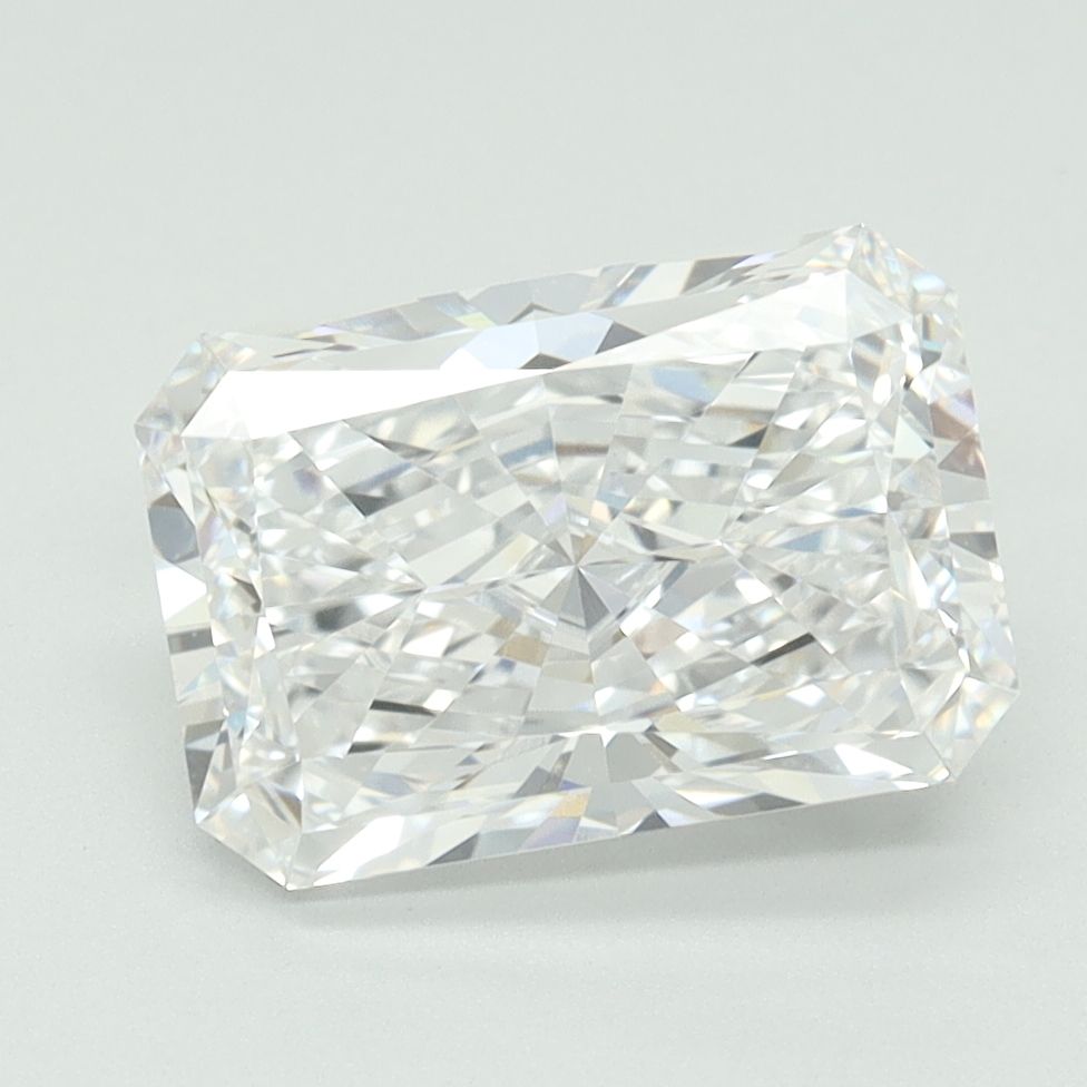 2.83 ct. radiant Lab Grown Diamond front image