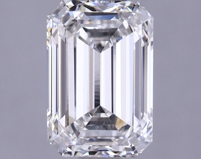 1.37 ct Emerald diamond