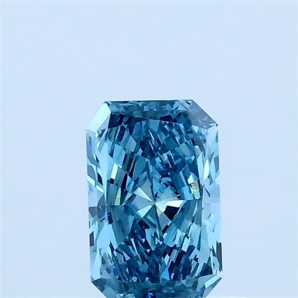 0.43 CT Fancy Vivid Blue RADIANT