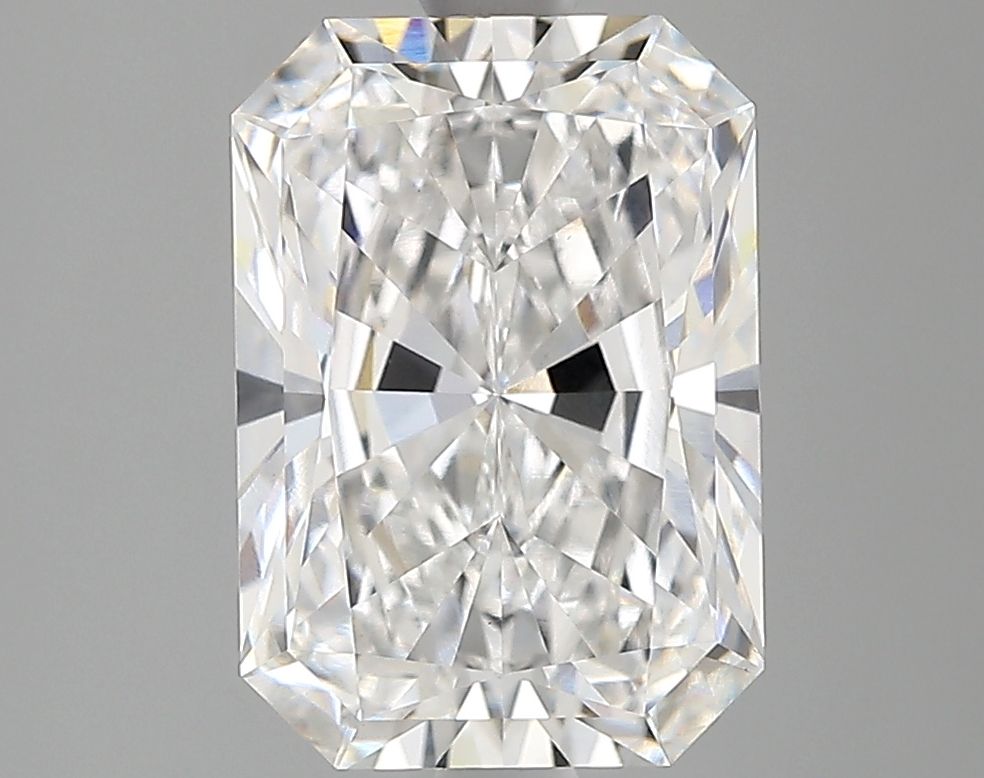 2.57 ct. radiant Lab Grown Diamond front image