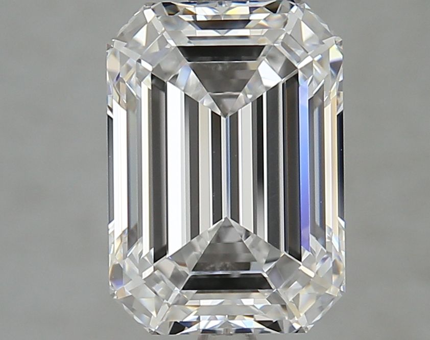 4.04 ct. emerald Lab Grown Diamond front image
