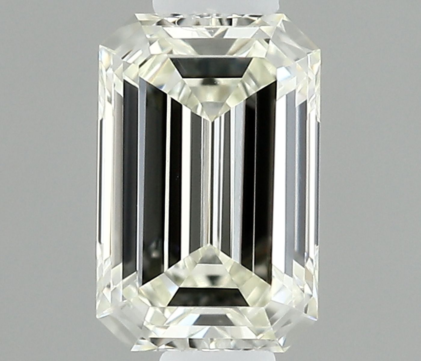 0.3 ct Emerald Diamond