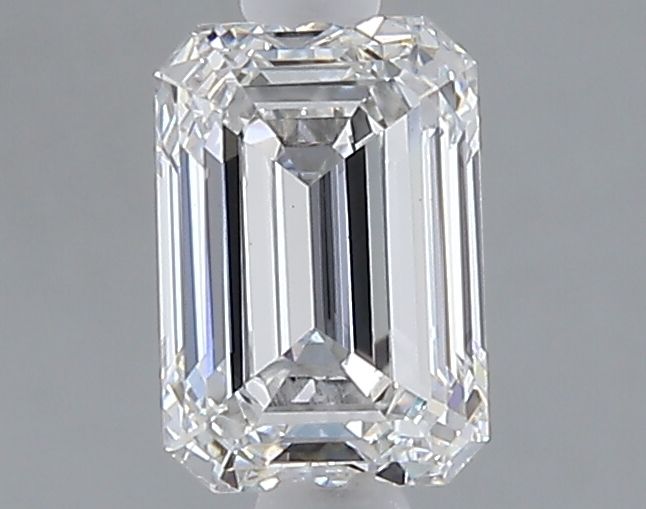 1.05 ct. emerald Lab Grown Diamond front image