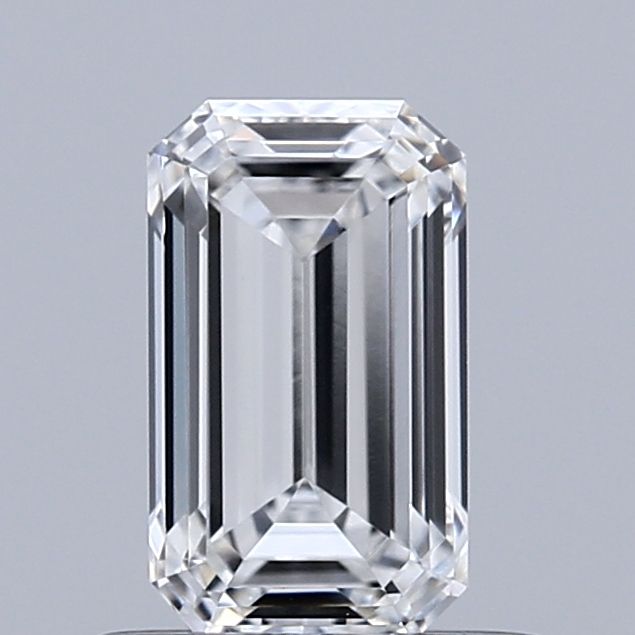 0.69 ct Emerald diamond