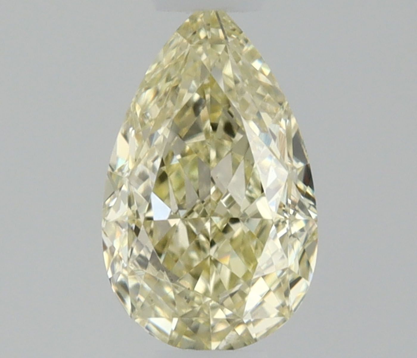 0.36 ct Pear diamond