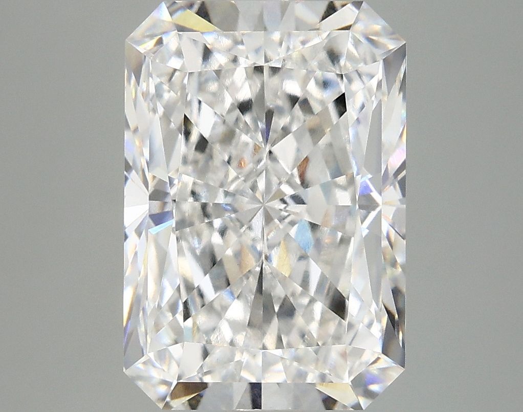4.84 ct. radiant Lab Grown Diamond front image
