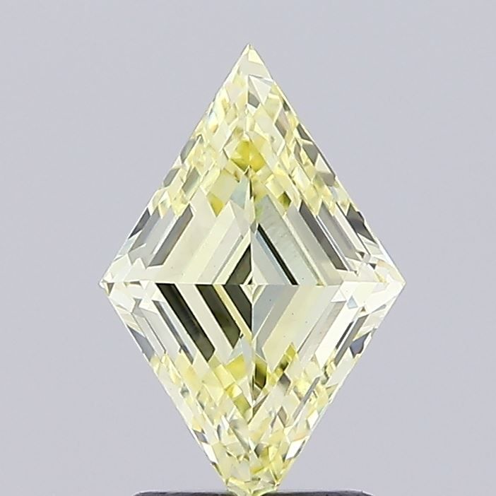 1.52 ct lab-grown Lozenge Diamond