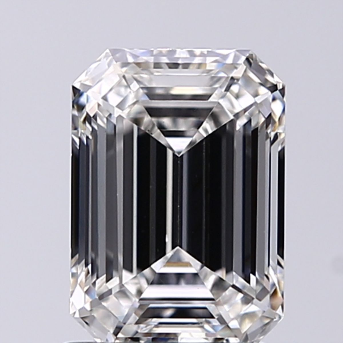 1.50 ct. emerald Lab Grown Diamond front image